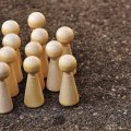 Foto einer Gruppe von Spielfiguren